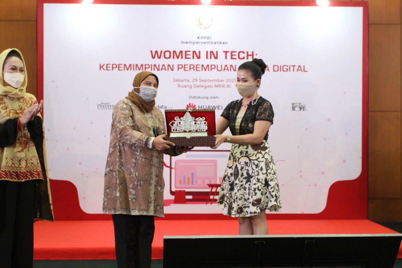 Kaukus Perempuan Parlemen Taja Workshop Bertajuk Women in Tech Kepemimpinan Perempuan di Era Digital Kaukus Perempuan Parlemen Taja Workshop Bertajuk Women in Tech Kepemimpinan Perempuan di Era Digital