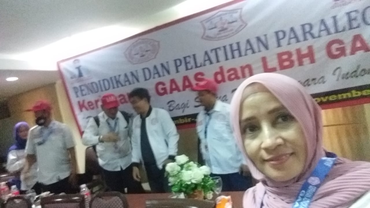 EDB4942E A205 4C56 8E7B CE1E9E794ECA