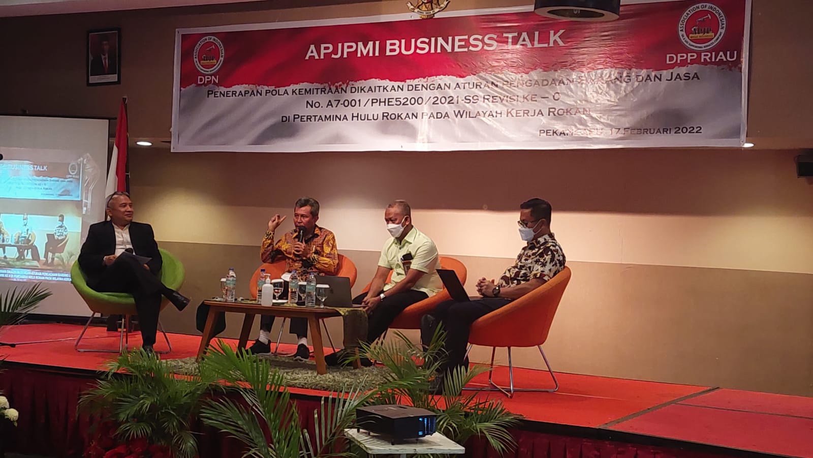 3F4B93FA 1789 4776 BEF8 24D9036CEC1B