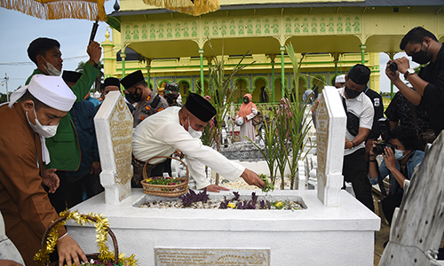 C7D1302A 4DC5 4841 9131 6C96BCE02AA1