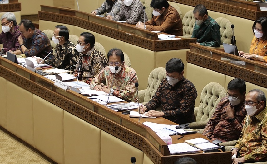 5C4210EB EA5D 46BA A7C4 D617429DE6EE