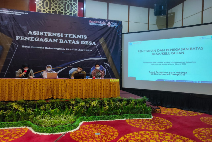 Kemendagri Targetkan Provinsi Sumbar Kepri dan Riau Selesaikan Peta Batas Desa pada 2022