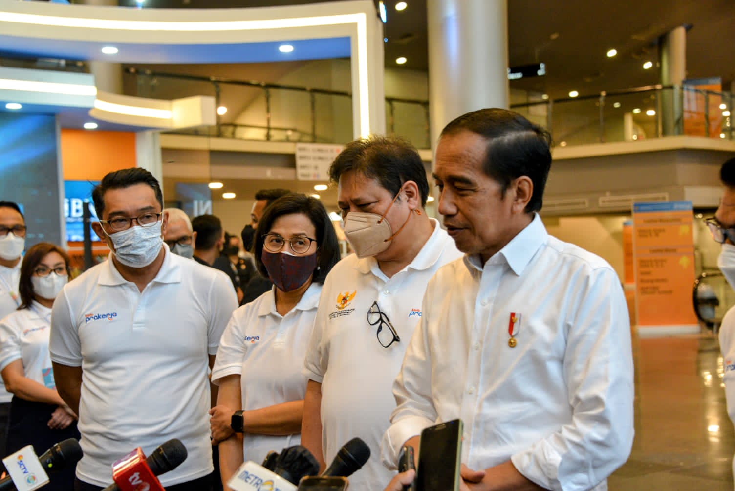 1F840D5A 5956 43A8 975E 61F3DA63E24D