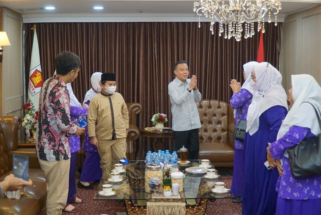 B6C2156E FE57 4697 B0EF 268F75C6B8FE