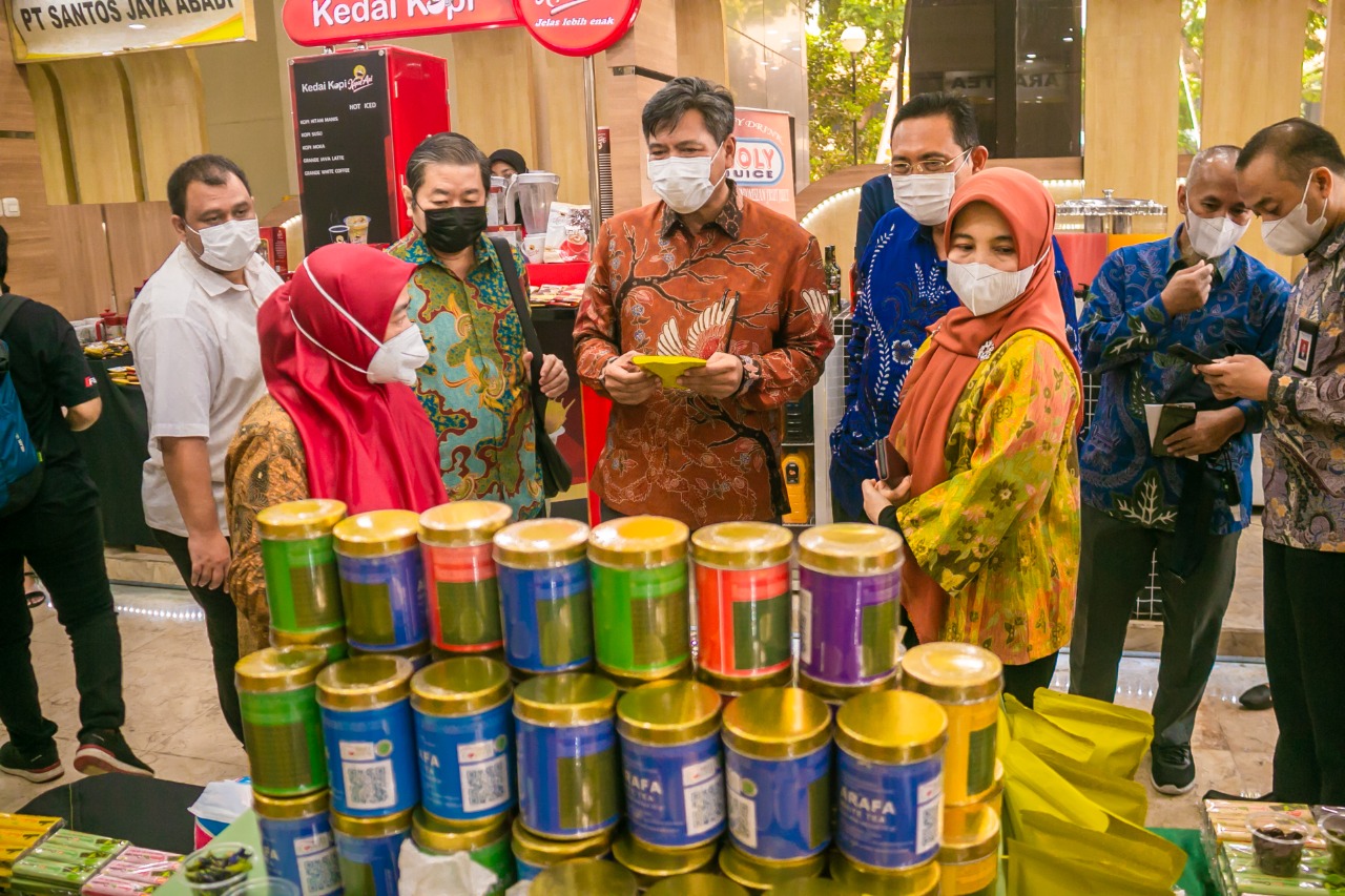 5B6C6BF6 F815 43EC 8736 B15B3471F0EC