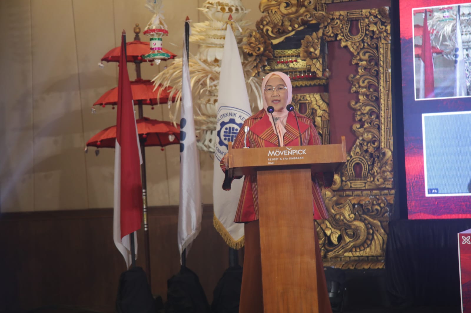 C6E0EECD 4533 4020 82CA 529D50158FEE