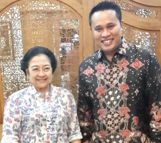 A7F41849 7560 469D BA31 8FB55BF48AD0