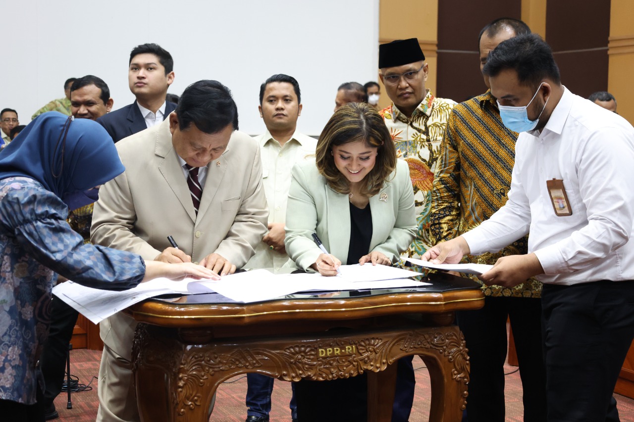 B9D47971 C87E 40B3 8E6A 05BF7B24643B