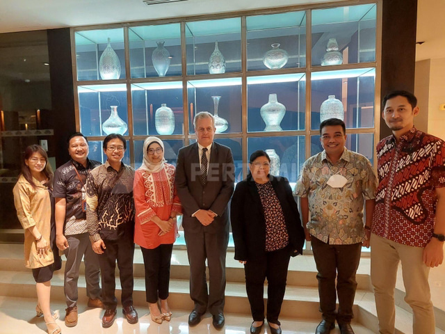 CAB3D587 4348 4F74 A207 D4D3BA5D5E31