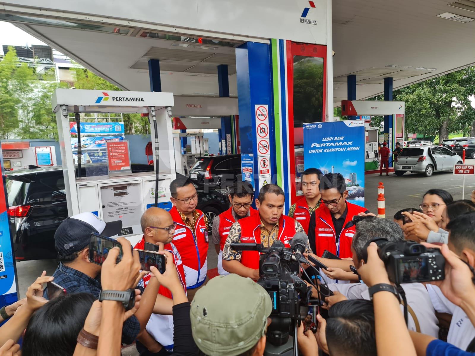 B7A72537 1D70 4D50 B35B 67B6E1DAC5A9