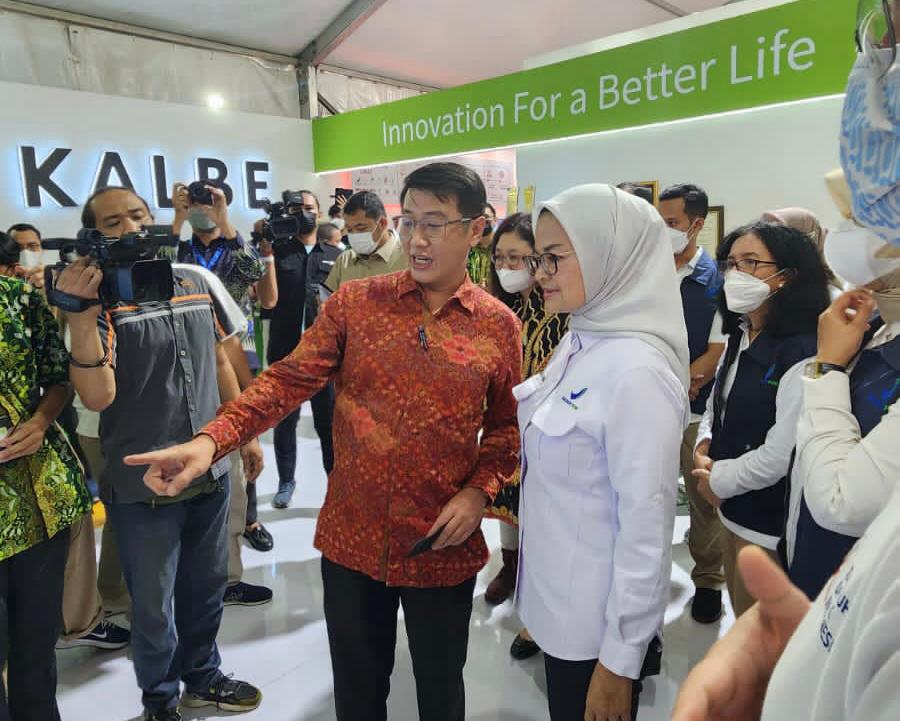 KALBE DAN INOVASINYA UPAYA MEMAJUKAN INDUSTRI FARMASI DI INDONESIA