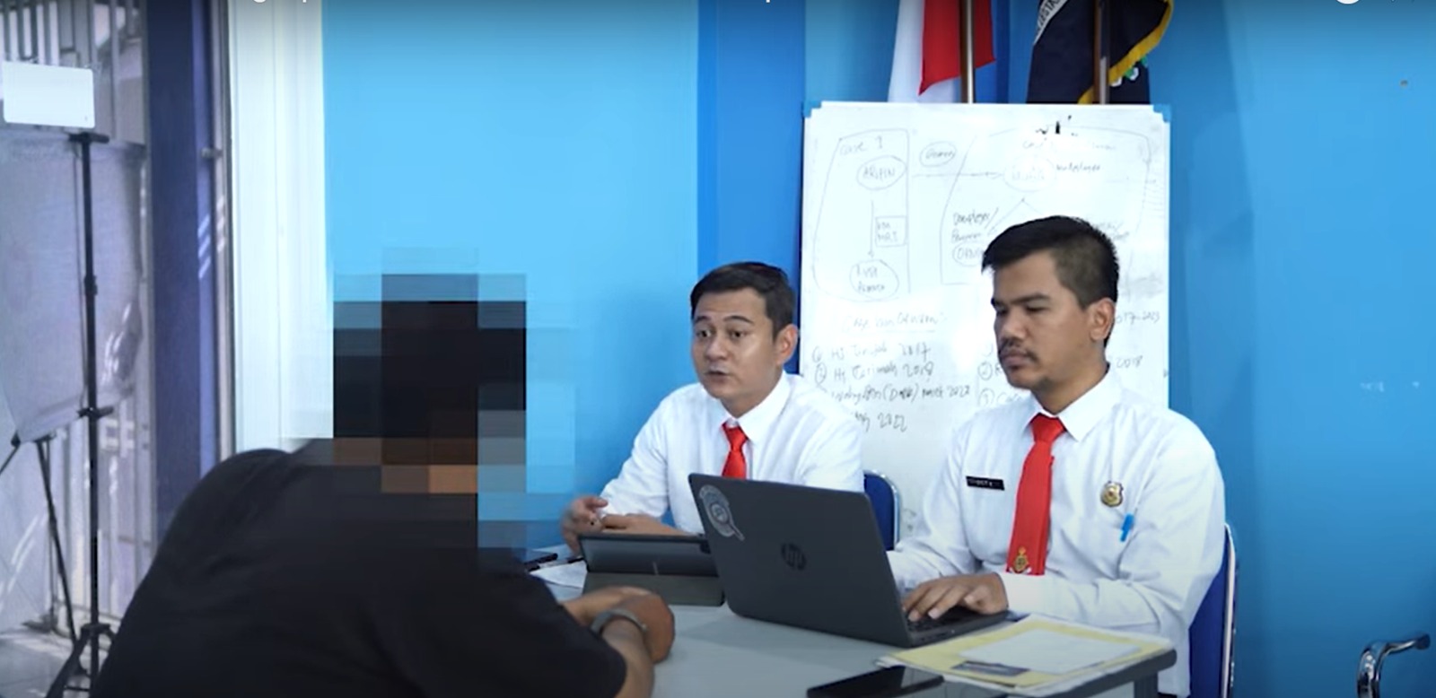 CC7B02C7 7E49 4833 88E4 65DF69DE7E9F