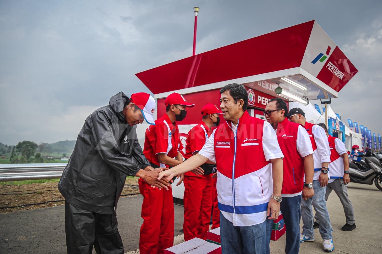 33AADA3B 6F8E 41AB 8B20 F29F977BA497