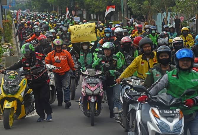 4DD6D448 244D 400D 92C1 97C98A642E93