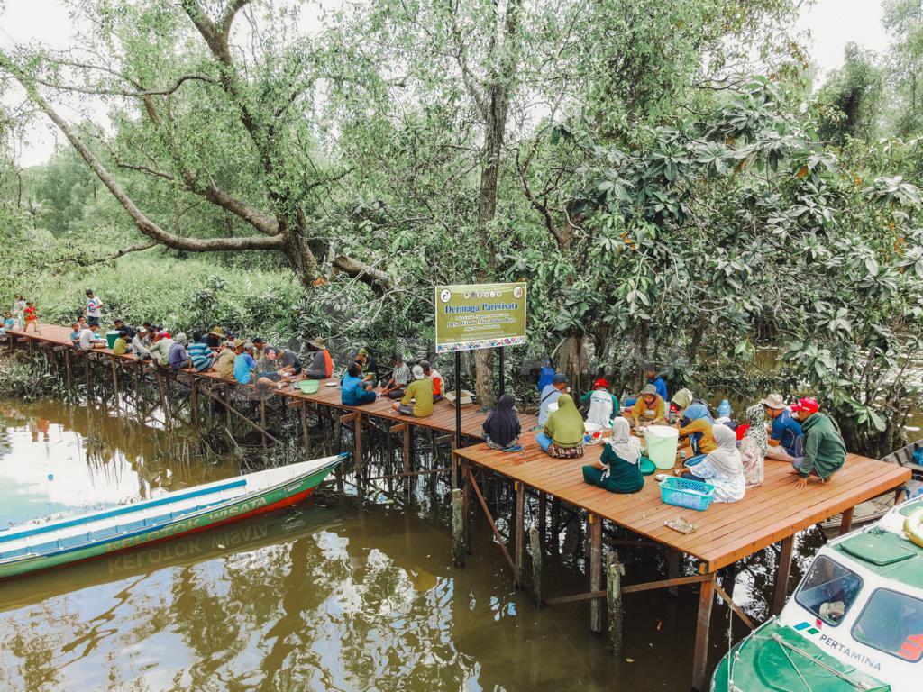 8F825436 9788 4453 B8BE 86CE4521D1AB