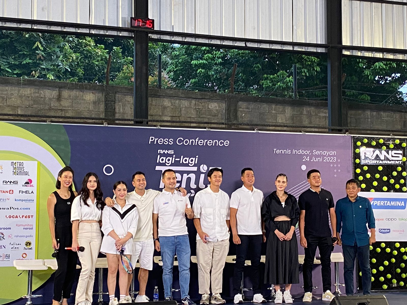 B5D7A872 3995 4E6F 9145 BF361D995E51