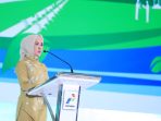 Direktur Utama Pertamina Nicke Widyawati memberikan sambutan saat acara Pertamina Energy Forum 2023 yang diselenggarakan di Ballroom Grha Pertamina, Jakarta, Senin (18/12/2023). Direktur Utama Pertamina Nicke Widyawati memberikan sambutan saat acara Pertamina Energy Forum 2023 yang diselenggarakan di Ballroom Grha Pertamina, Jakarta, Senin (18/12/2023).