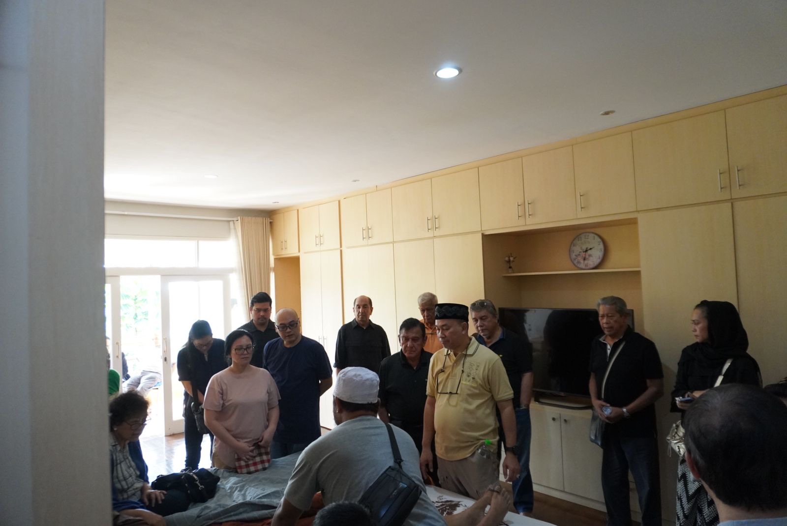 0100ce92 2db2 4eab 9f87 709ac59bdde8