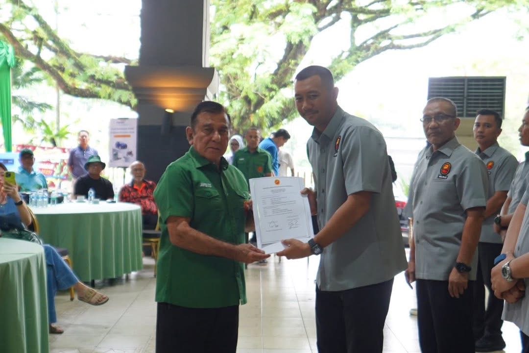 F6E28B74 6645 4346 A540 6980BCBB180E