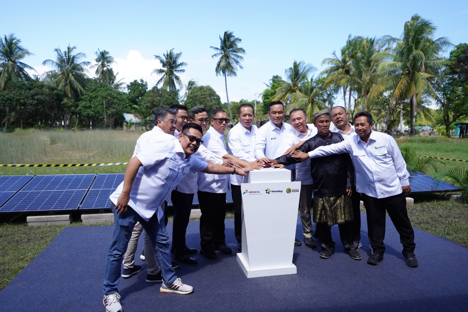 a351f379 4e22 4f66 97d4 e66d3a70f0cc