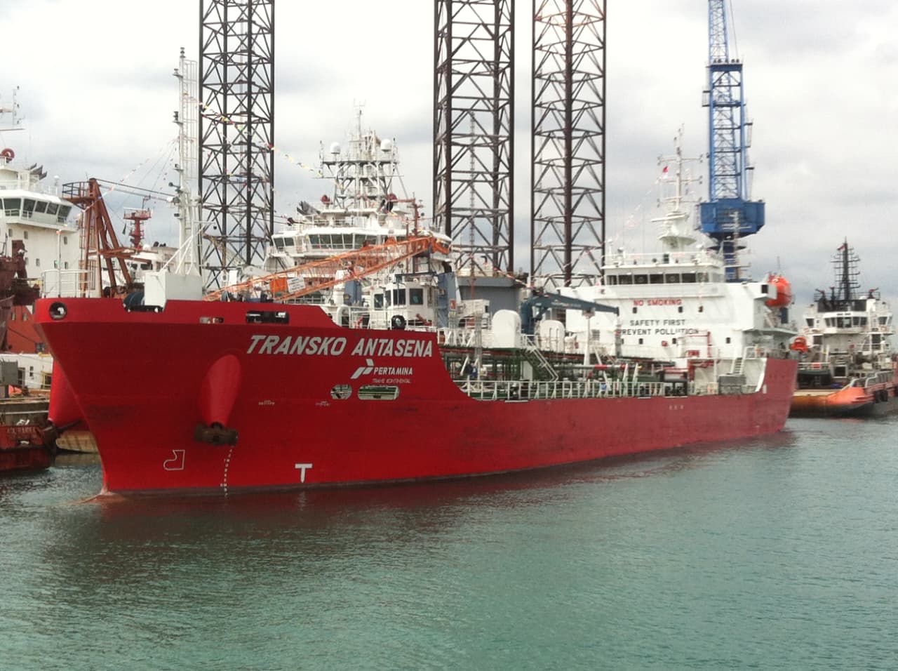 5c94fe15 a8c6 473f b01f b10550a005e7