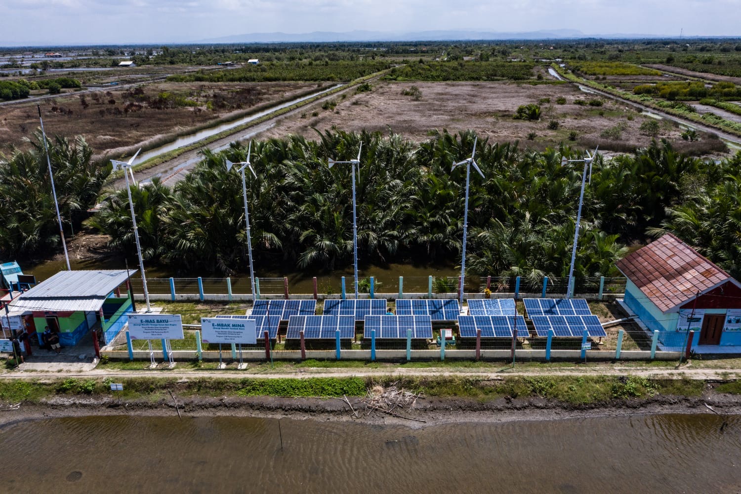 e4766354 1d44 4260 80a7 24bfdf249216