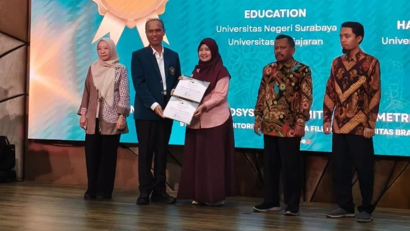 Unesa Borong Gold dan Bronze Award UB Halal Metric 2026, Dukung Pengembangan Halal Ecosystem Nasional