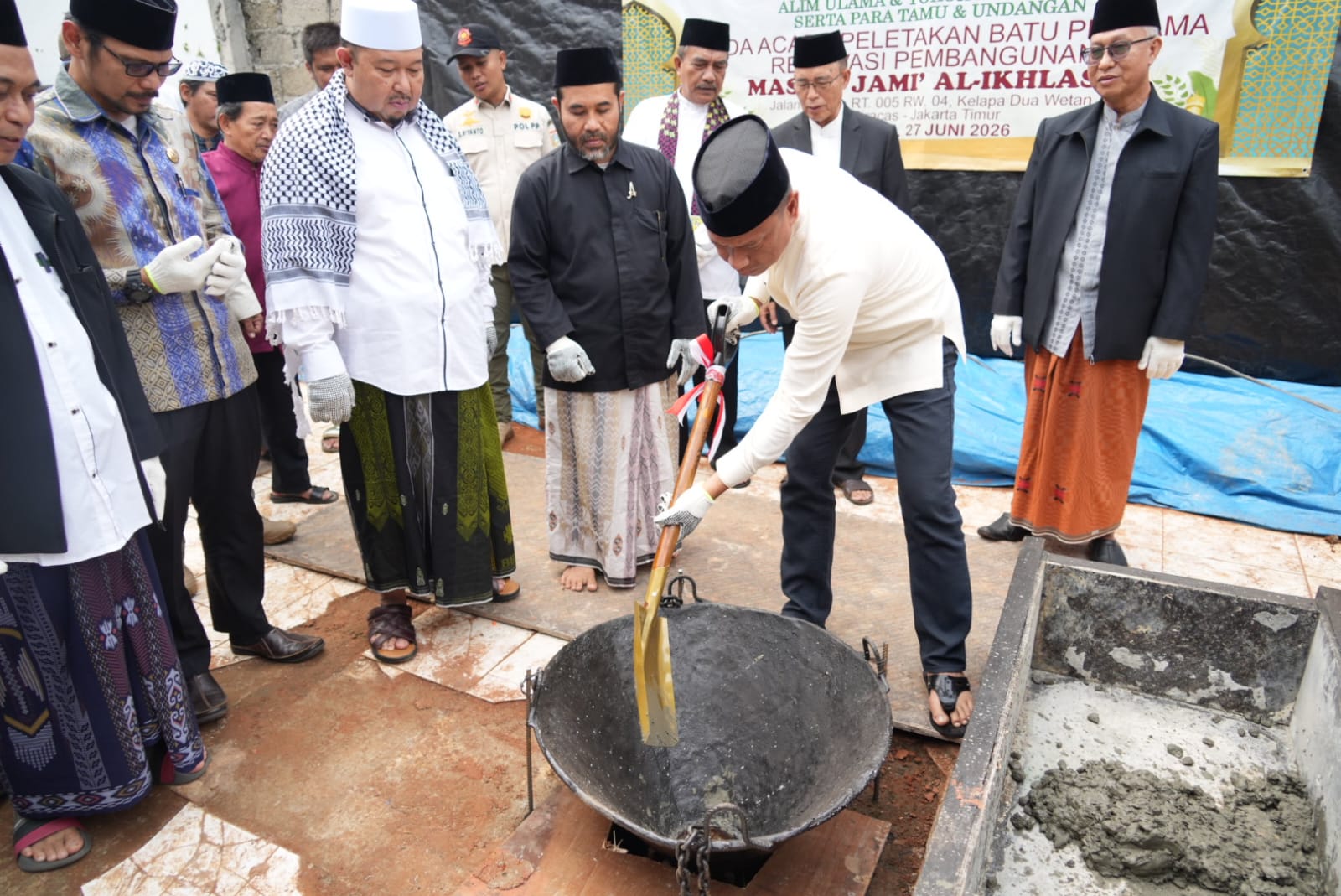 Walikota Hadiri Peletakan Batu Pertama Renovasi Masjid Jami Al Ikhlas