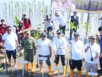 PT Semen Tonasa berpartisipasi dalam penanaman 7.000 bibit mangrove di Pangkep dalam rangka Hari Mangrove Sedunia 2026 sebagai bagian dari upaya pelestarian ekosistem pesisir.
