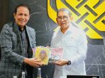 Fadli Zon mendukung pemanfaatan rumah gadang di Desa Sirukam, Sumatera Barat, yang terkait dengan sastrawan Minang Aman Datuk Madjoindo, menjadi museum dan perpustakaan. (Humas Kemenbud)