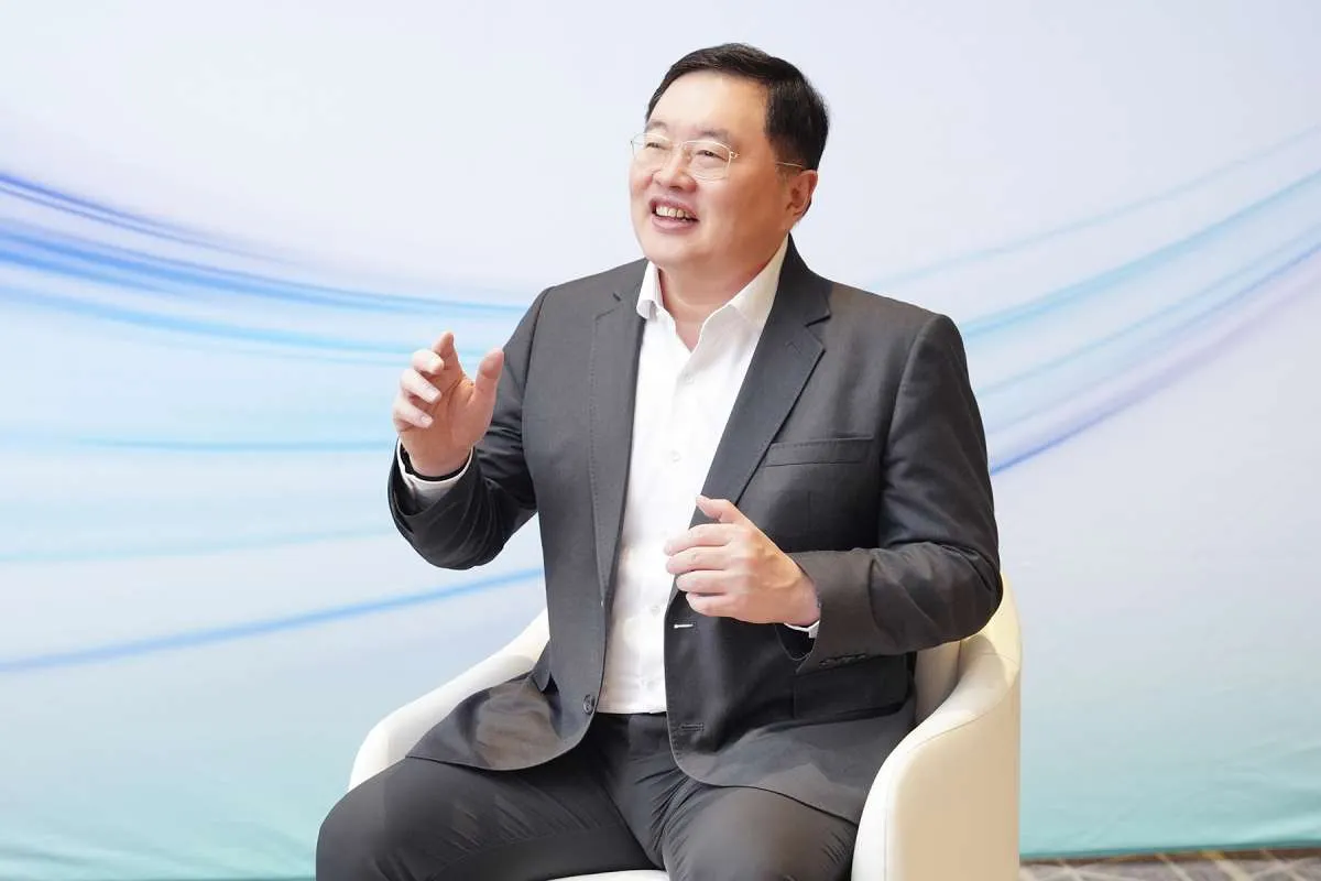 President & CEO SCG, Thammasak Sethaudom President & CEO SCG, Thammasak Sethaudom